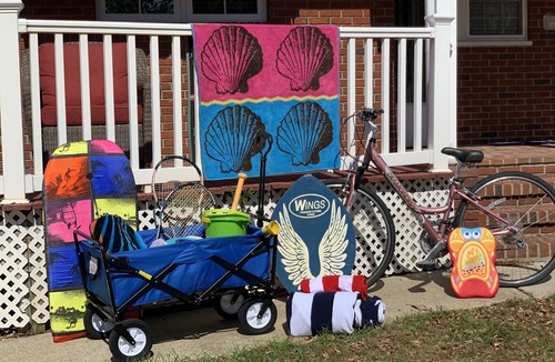 Morehead City House | Close to AB/Beaufort, 4 bikes, private patio, beach supplies, games for kids