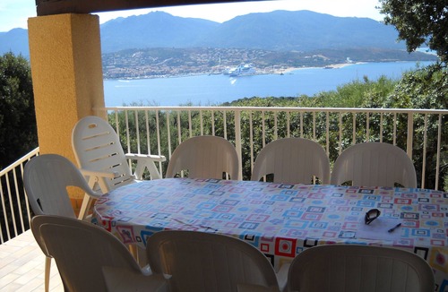 Vetricella Villa | Close to the beaches, spacious, air conditioning, panoramic view of the gulf!