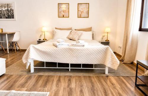 Kropia Apartment | Cloud9 Airport Suites