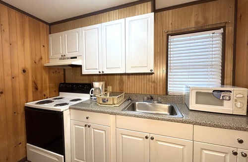 Ocean City House | COASTAL BREEZE OCEAN CITY Wilmington terrace apartment 4