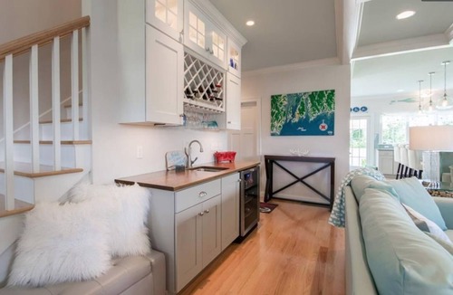 Newport East House | Coastal Luxe Retreat with Hot Tub & Fire Pit only 5 Min to Beach