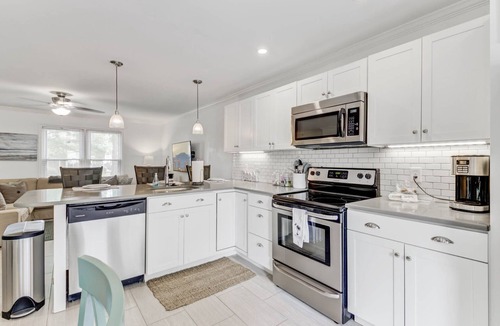 Old Village House | COASTAL TOWNHOUSE- IN OLD VILLAGE (CLOSE TO BEACHES, HISTORIC SITES) 3BDRM