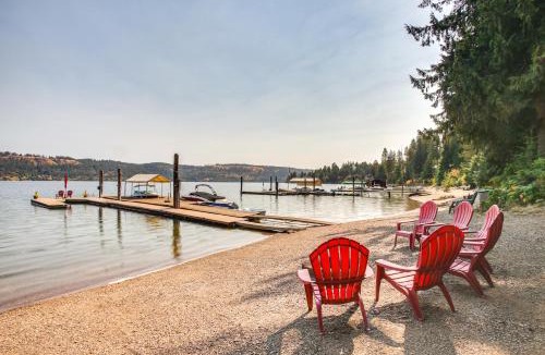 Worley House | Coeur d'Alene, Idaho Lake House w/Beautiful Views!