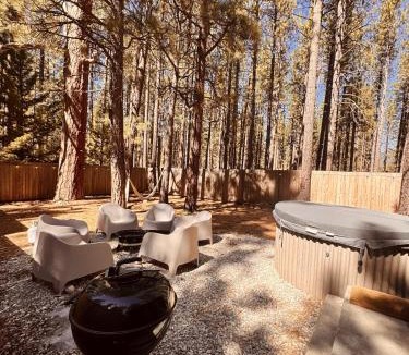Big Bear Lake Hotel | Colorado Lodge