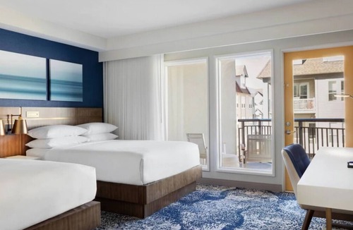 Northeast Virginia Beach Hotel | Comfort & Convenience, 2 Sleek Units, Onsite Pool, Near Cape Henry Lighthouse
