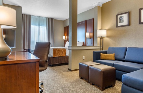 Hillcrest Hotel | Comfort Inn & Suites Boise Airport