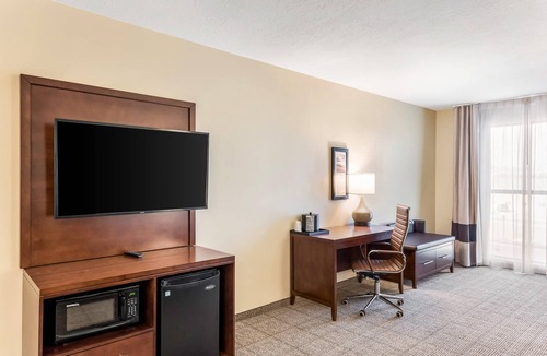 Hurricane Hotel | Comfort Inn & Suites Zion Park Area