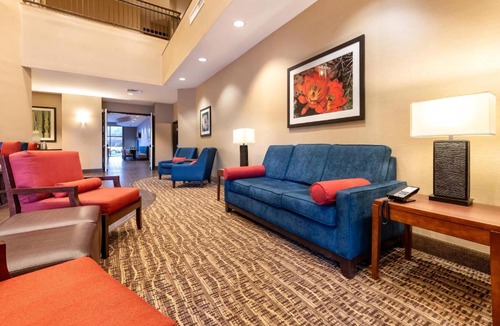 Goodyear Hotel | Comfort Suites Goodyear-West Phoenix