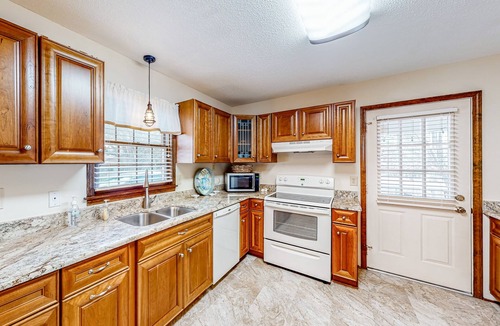 Newport House | Comfortable home near beach with enclosed porch, washer/dryer, & central AC
