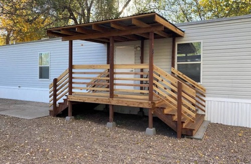 St. Johns House | Comfortable one bed one bath home with starlink.