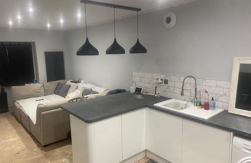 Southampton House | Comfy Double Room 5 Min Walk to Station and Docks
