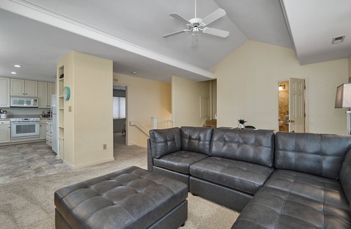 Northeast Virginia Beach Condo | Condo by beach and state park