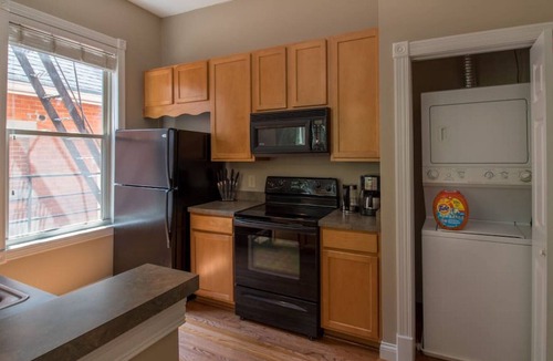 Mount Adams Condo | ★Condo for 4★Parking★Washer+Dryer★Nr Eden Park★