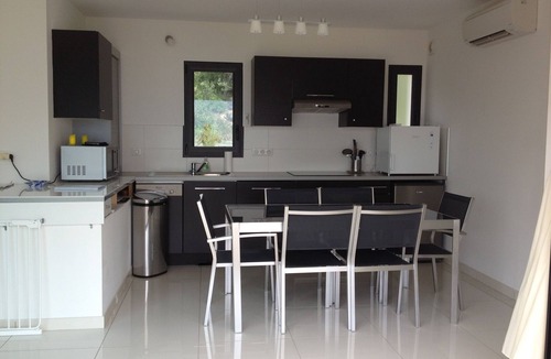Tiuccia Villa | CONTEMPORARY AIR-CONDITIONED VILLA WITH HEATED SWIMMING POOL NEAR THE BEACHES 4* - FRANCE