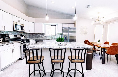 Oro Valley Estates House | Contemporary Oro Valley Retreat - Mountain Views!