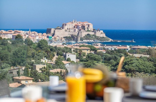Calvi Villa | Contemporary villa with exceptional view over the bay of Calvi!