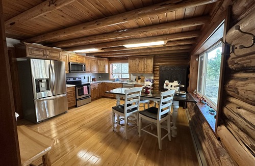 Libby Cabin | Contractor Midterm Rental
