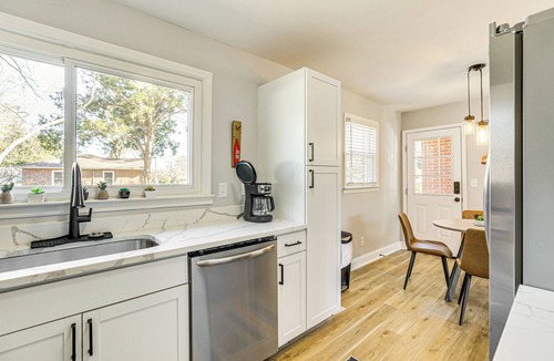 North Charleston House | Conveniently Located North Charleston Home!