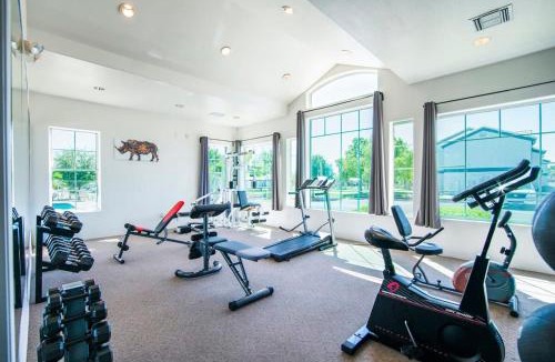 Coolidge Apartment | Coolidge Modern Studio right next to pool and amenities