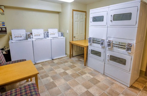 Brian Head Condo | Copper Chase 203 IDEAL FOR A SMALL FAMILY WITH 2-4 CHILDREN