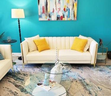 Hampstead House | Coral Crest