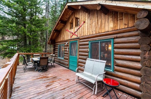 Kalispell House | Corkys Cabin-Lake Front