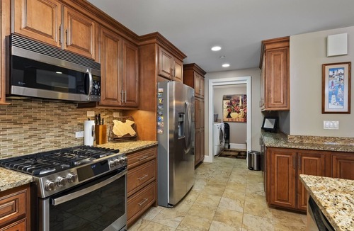 Sandpoint Condo | Corner Condo w/Private Beach- Seasons at Sandpoint