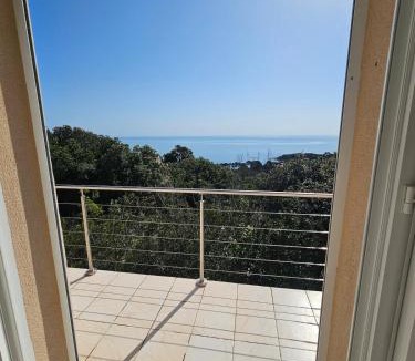 Sari-Solenzara Villa | Corsu di Core - Villa EVA superbe vue mer et piscine privée