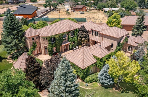 Parowan Cottage | Cottage #1: Italian Resort-Style Villa - 1.4 Acres w/Pickleball, In-ground Spa