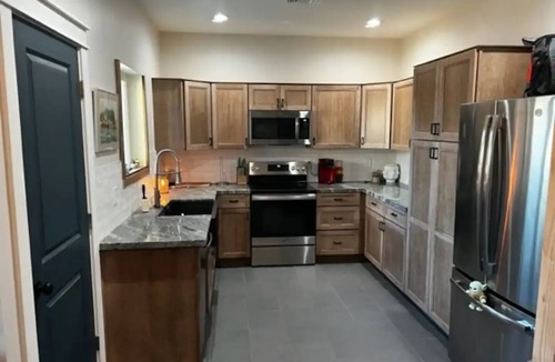 San Tan Valley House | Country-chic private House with laundry.