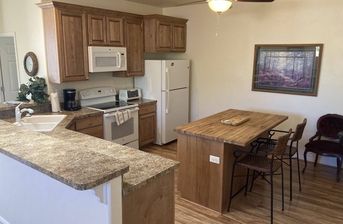 New Harmony Cottage | Country Cottage @ The Killian Family Farm