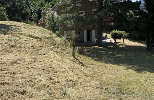 Sampolo Villa | Country House "Buvolaccia" with Mountain View, 2 Private Terraces & Wi-Fi