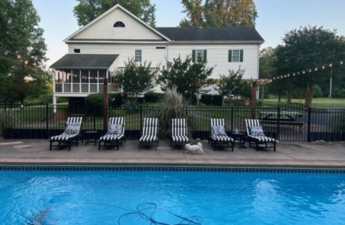 Glen Allen House | Country Inn Short Pump VA