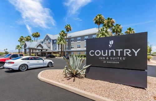 Tucson Hotel | Country Inn & Suites by Radisson, Tucson Airport, AZ