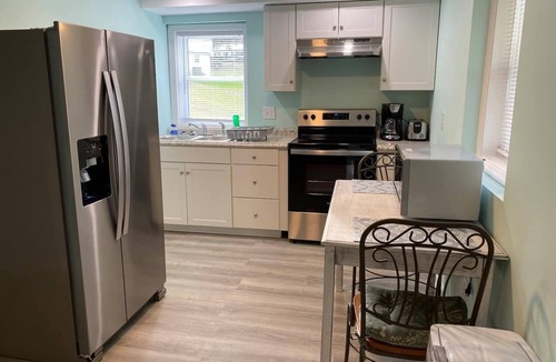 Charleston Apartment | Country Living Patio Apt w/king&queen 1 Bath