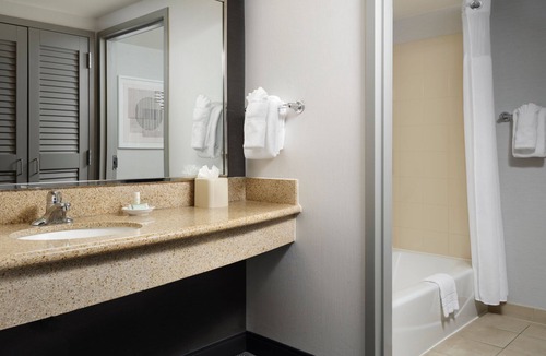 Navy Yard Hotel | Courtyard by Marriott Washington Capitol Hill/Navy Yard