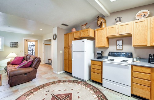 Wickenburg Apartment | Cowboy Casita in Wickenburg! Equestrian Getaway