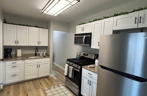 Porterville Apartment | Cozy, 1-bedroom apartment with a pulled-out couch, close to all the facilities.