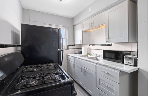 Mount Airy Apartment | Cozy 1-bedroom apartment in wonderful Cincinnati