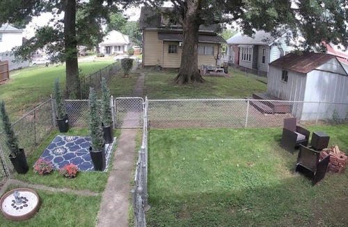 Huntington Apartment | Cozy 1-bedroom apartment in tranquil Huntington with AC
