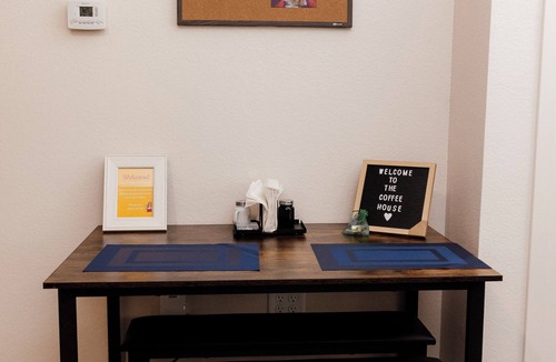 Morrisville Apartment | Cozy 1-bedroom Coffee House: Central to Research Triangle