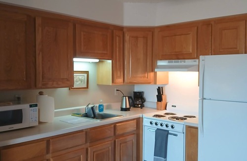 Mesquite Condo | Cozy 1-bedroom condo in lovely Mesquite with Views, Hot Tub, Pool, AC, and Gym