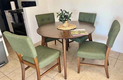 Hedrick Acres Condo | Cozy 1-bedroom condo with AC in soothing Tucson neighborhood with hot tub & pool