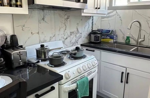 South San Jose Apartment | Cozy 1-bedroom studio B in San Jose with kitchen/AC/WIFI/WASHER/DRYER/PARKING