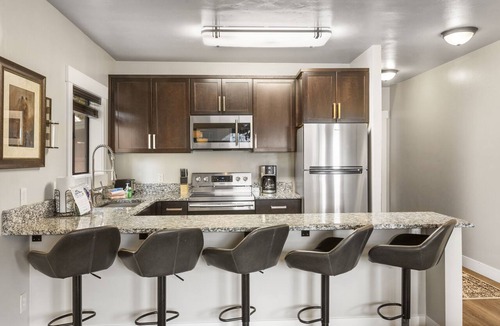 West Yellowstone Apartment | Cozy 1-Bedroom Yellowstone Hideaway, 1 Minute from Yellowstone Park!