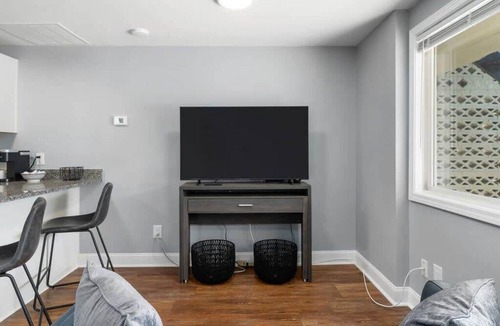 Columbus Apartment | Cozy 2-Bed Near OSU Campus