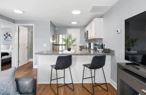 Columbus Apartment | Cozy 2-Bed Near OSU Campus
