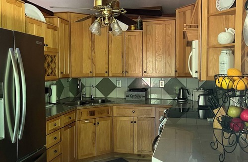 Clay City Cabin | Cozy 2-bedroom in Red River Gorge area,Hot Tub, Pilots Knob Hiking Trail 2 mile