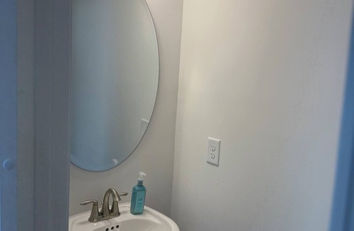 Kipling House | Cozy 2-bedroom townhome in fantastic Lillington with AC