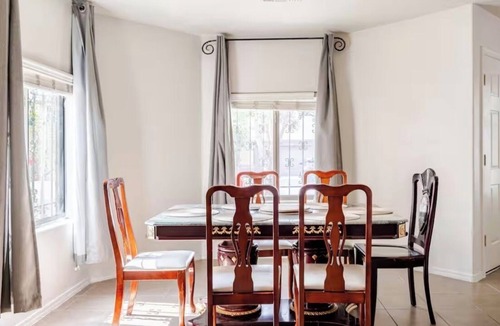 Tucson Apartment | Cozy 3 bedroom apartment in peaceful Tucson